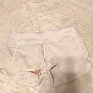 Lululemon: Speed Up Short 2.5”